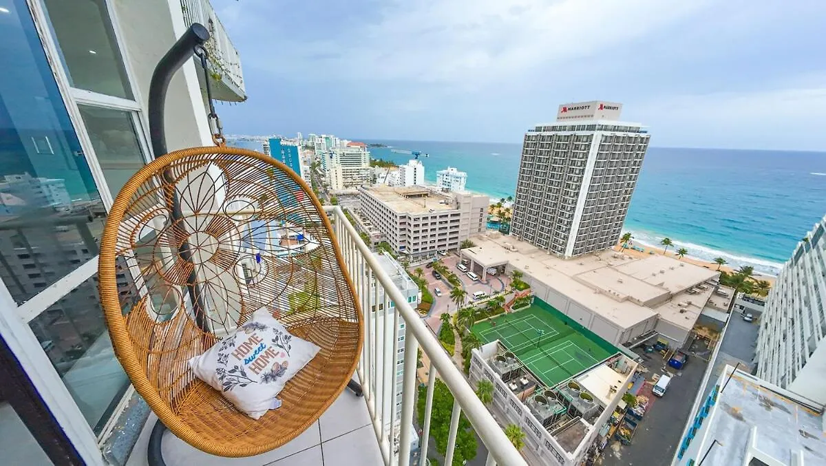 公寓 Deluxe Ocean View Studio with Free Parking & Pool 圣胡安